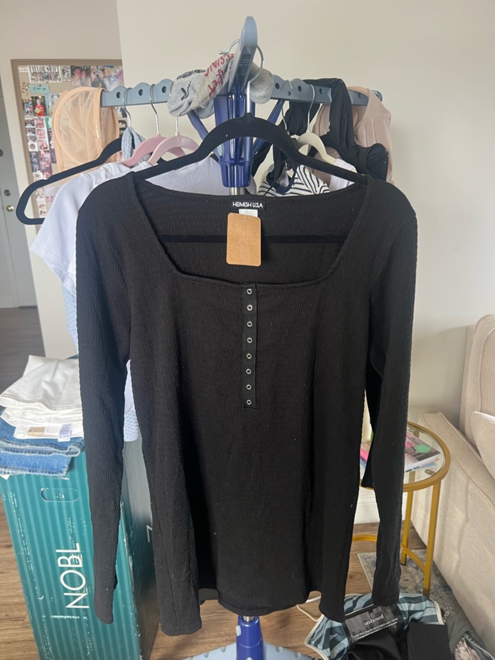 HEIMISH USA Black Square-Neck Long Sleeve Henley